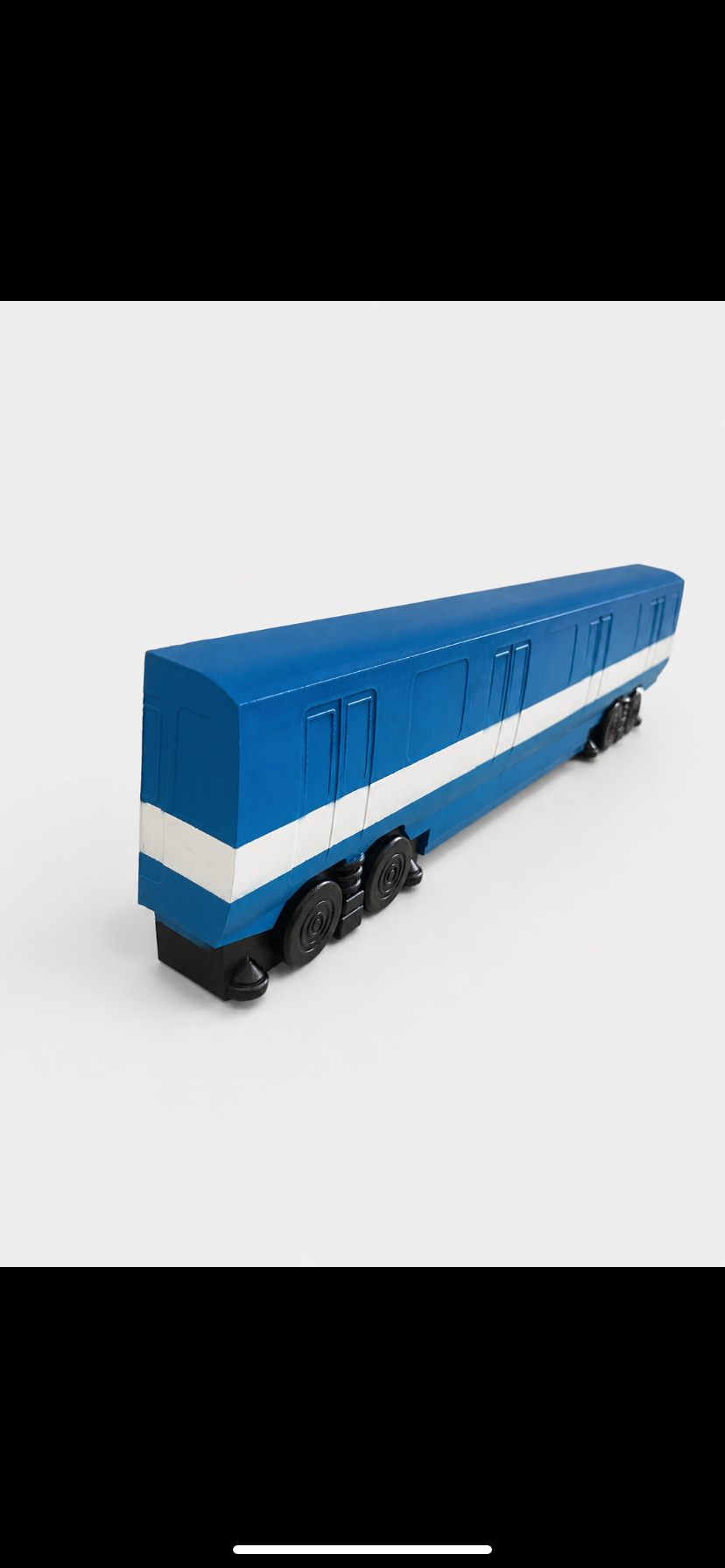 Montreal MR-73 inspired metro car